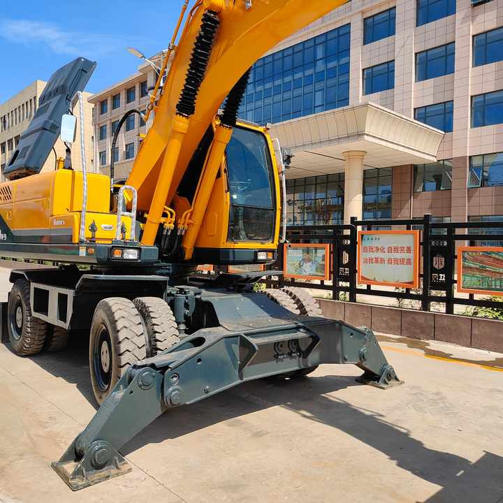 Well-Maintained Hyundai 210-9Used Wheel Excavator Construction Machine | No Major Repairs | Price Negotiable - Колёсный экскаватор: фото 3 Well-Maintained Hyundai 210-9Used Wheel Excavator Construction Machine | No Major Repairs | Price Negotiable - Колёсный экскаватор: фото 3