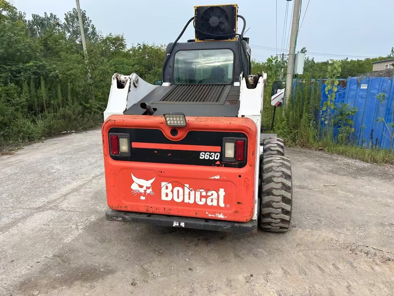 BOBCAT S630 - Мини-погрузчик с бортовым поворотом: фото 2 BOBCAT S630 - Мини-погрузчик с бортовым поворотом: фото 2