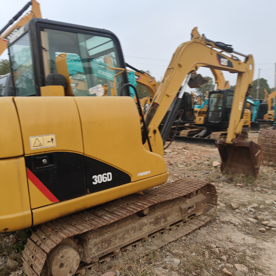 CATERPILLAR 306D - Мини-экскаватор: фото 3 CATERPILLAR 306D - Мини-экскаватор: фото 3