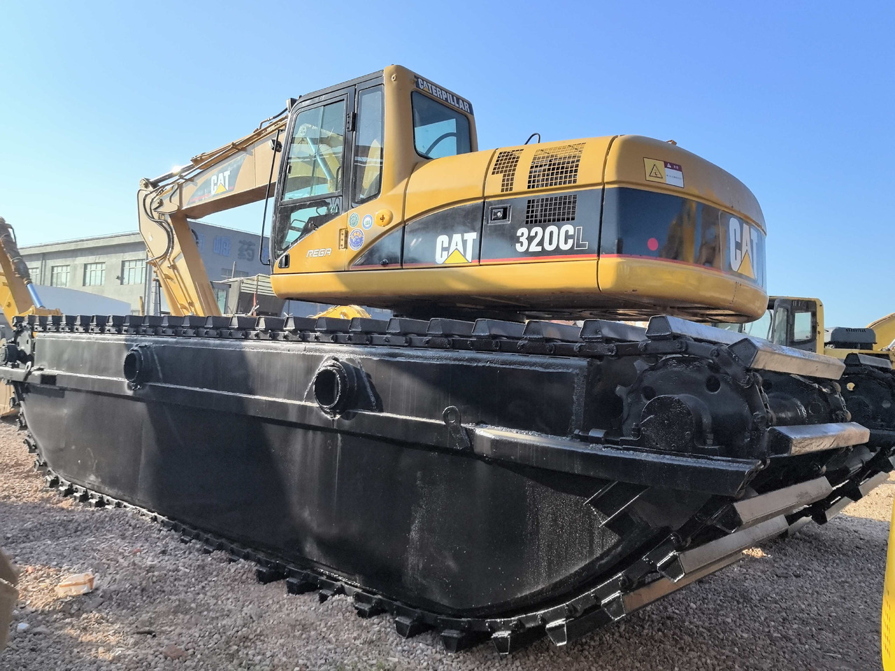 CATERPILLAR 320C - Водный экскаватор: фото 3 CATERPILLAR 320C - Водный экскаватор: фото 3