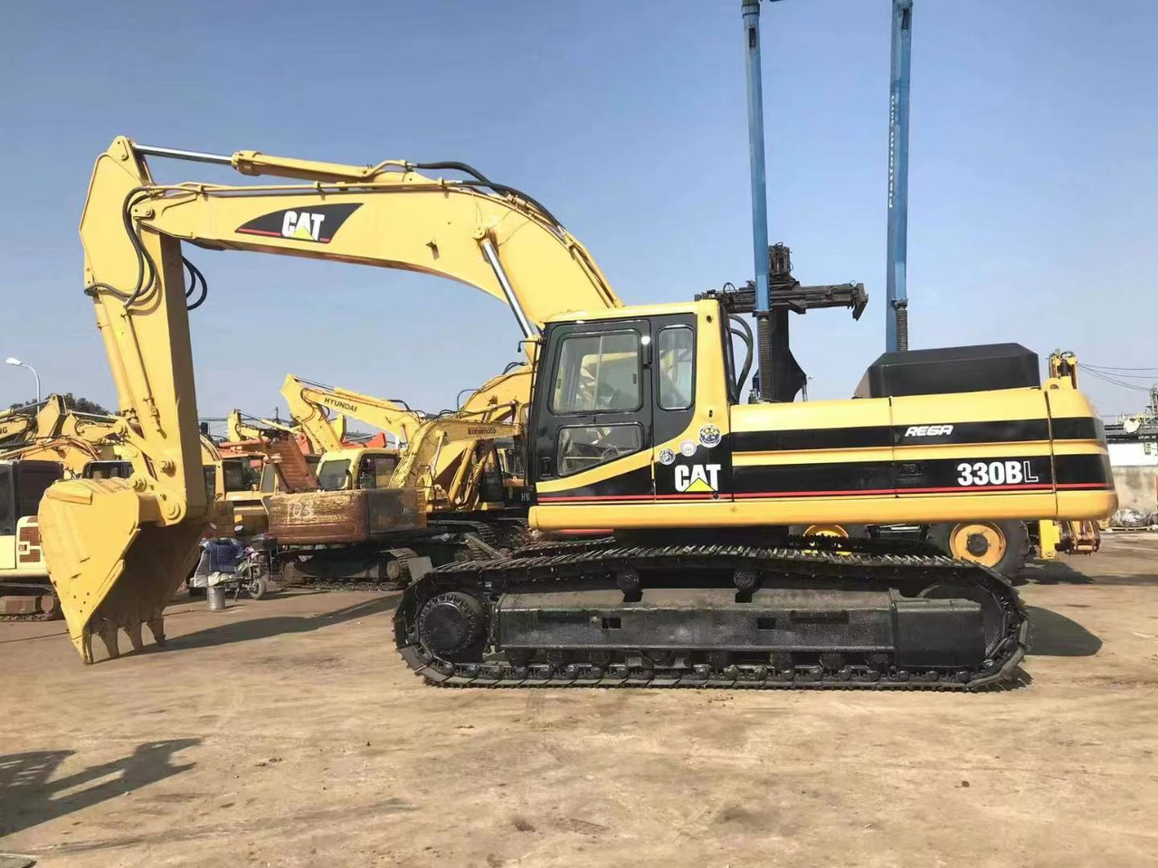 CATERPILLAR 330BL - Гусеничный экскаватор: фото 3 CATERPILLAR 330BL - Гусеничный экскаватор: фото 3