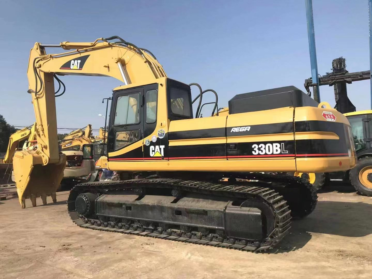 CATERPILLAR 330BL - Гусеничный экскаватор: фото 1 CATERPILLAR 330BL - Гусеничный экскаватор: фото 1