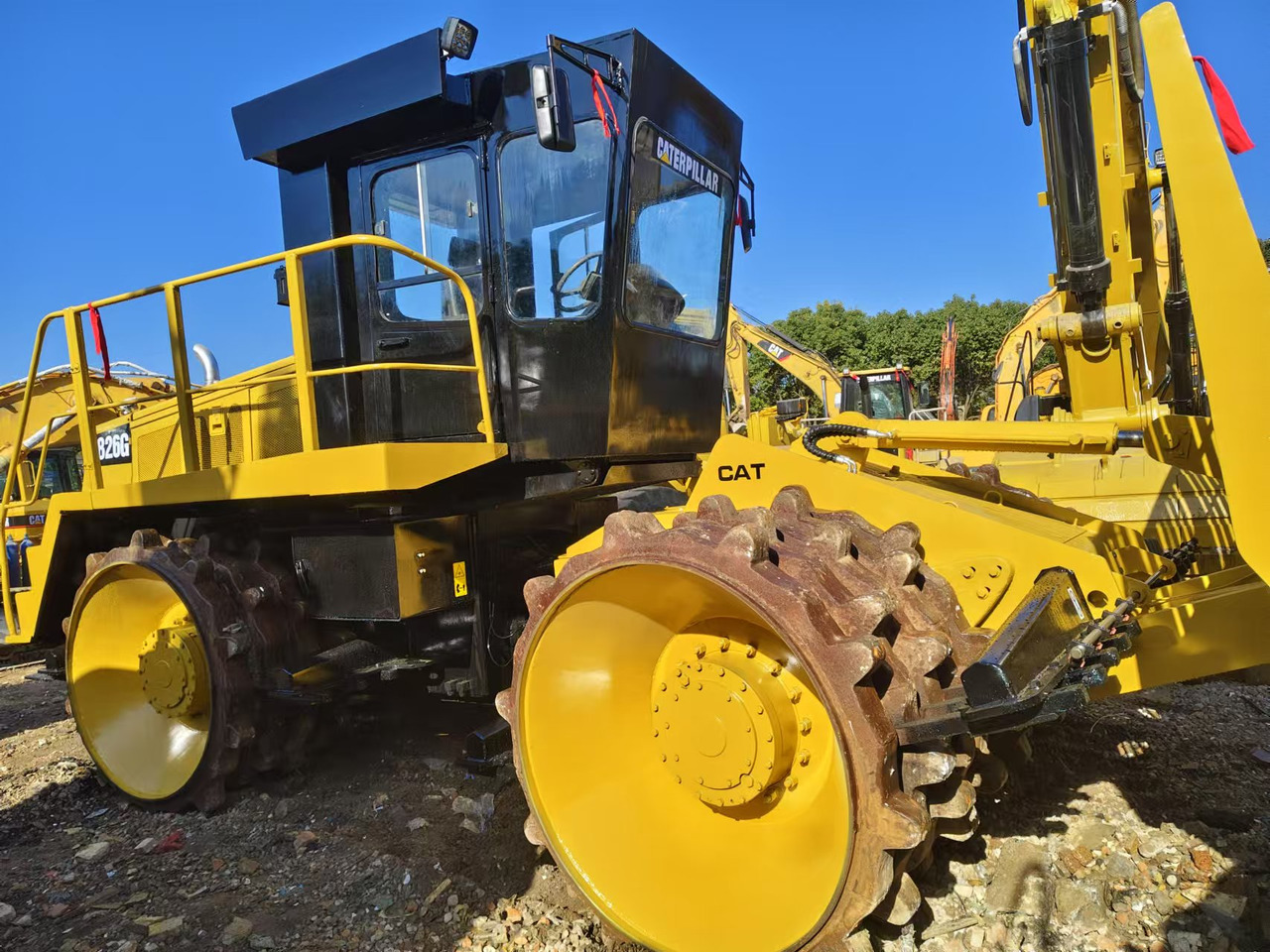 CATERPILLAR 826G - Дорожный каток: фото 4 CATERPILLAR 826G - Дорожный каток: фото 4