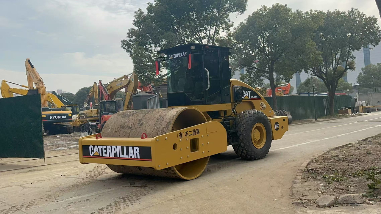 CATERPILLAR CS683E - Дорожный каток: фото 5 CATERPILLAR CS683E - Дорожный каток: фото 5