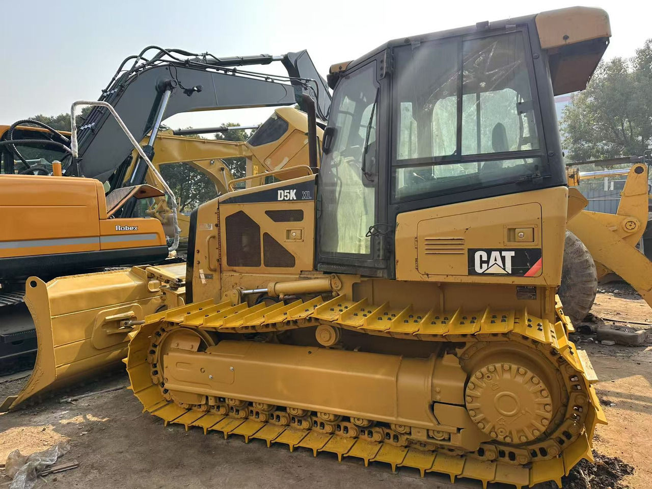 CATERPILLAR D5K - Бульдозер: фото 3 CATERPILLAR D5K - Бульдозер: фото 3