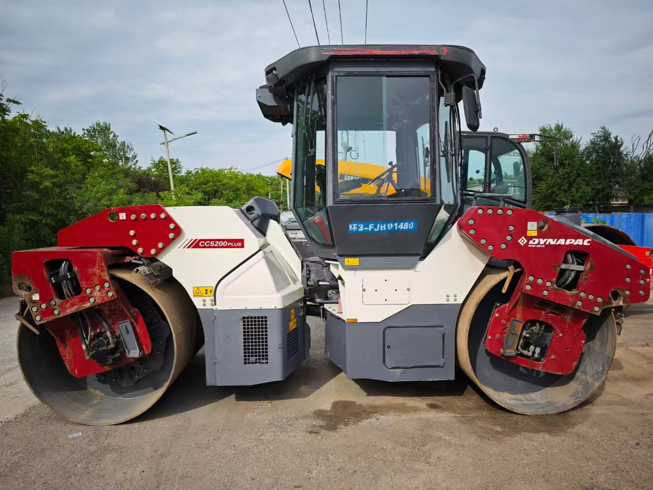 DYNAPAC CC5200 - Дорожный каток: фото 1 DYNAPAC CC5200 - Дорожный каток: фото 1