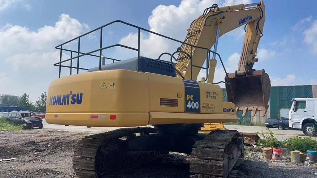 KOMATSU PC400-7 - Гусеничный экскаватор: фото 2 KOMATSU PC400-7 - Гусеничный экскаватор: фото 2
