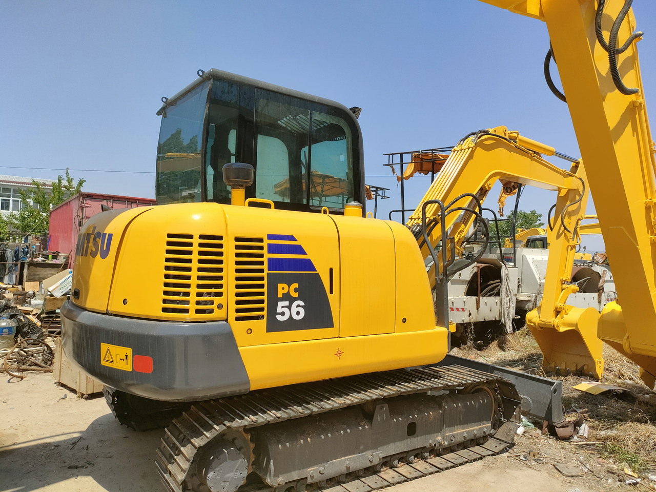 KOMATSU PC56-7 - Гусеничный экскаватор: фото 1 KOMATSU PC56-7 - Гусеничный экскаватор: фото 1