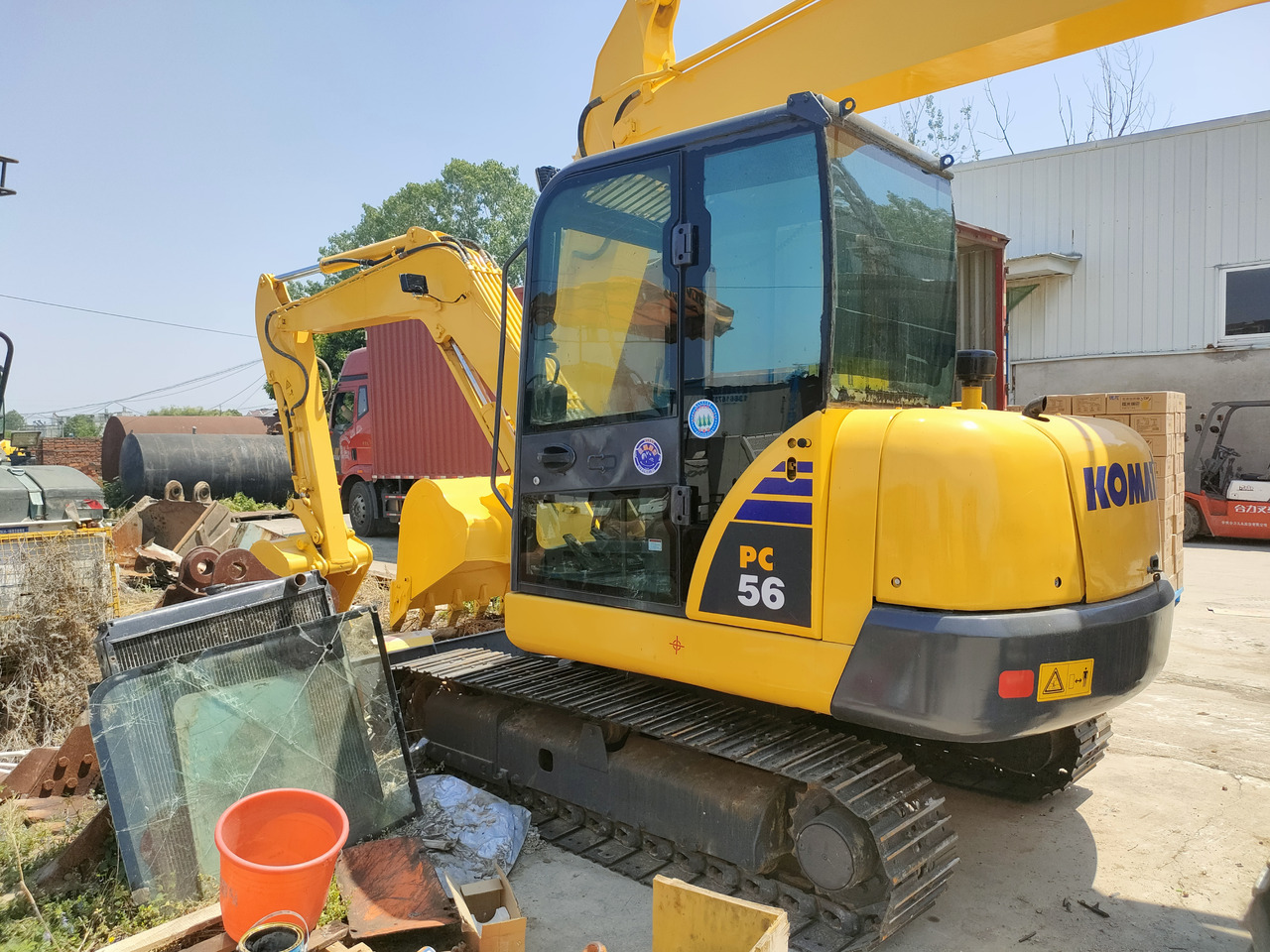 KOMATSU PC56-7 - Гусеничный экскаватор: фото 4 KOMATSU PC56-7 - Гусеничный экскаватор: фото 4