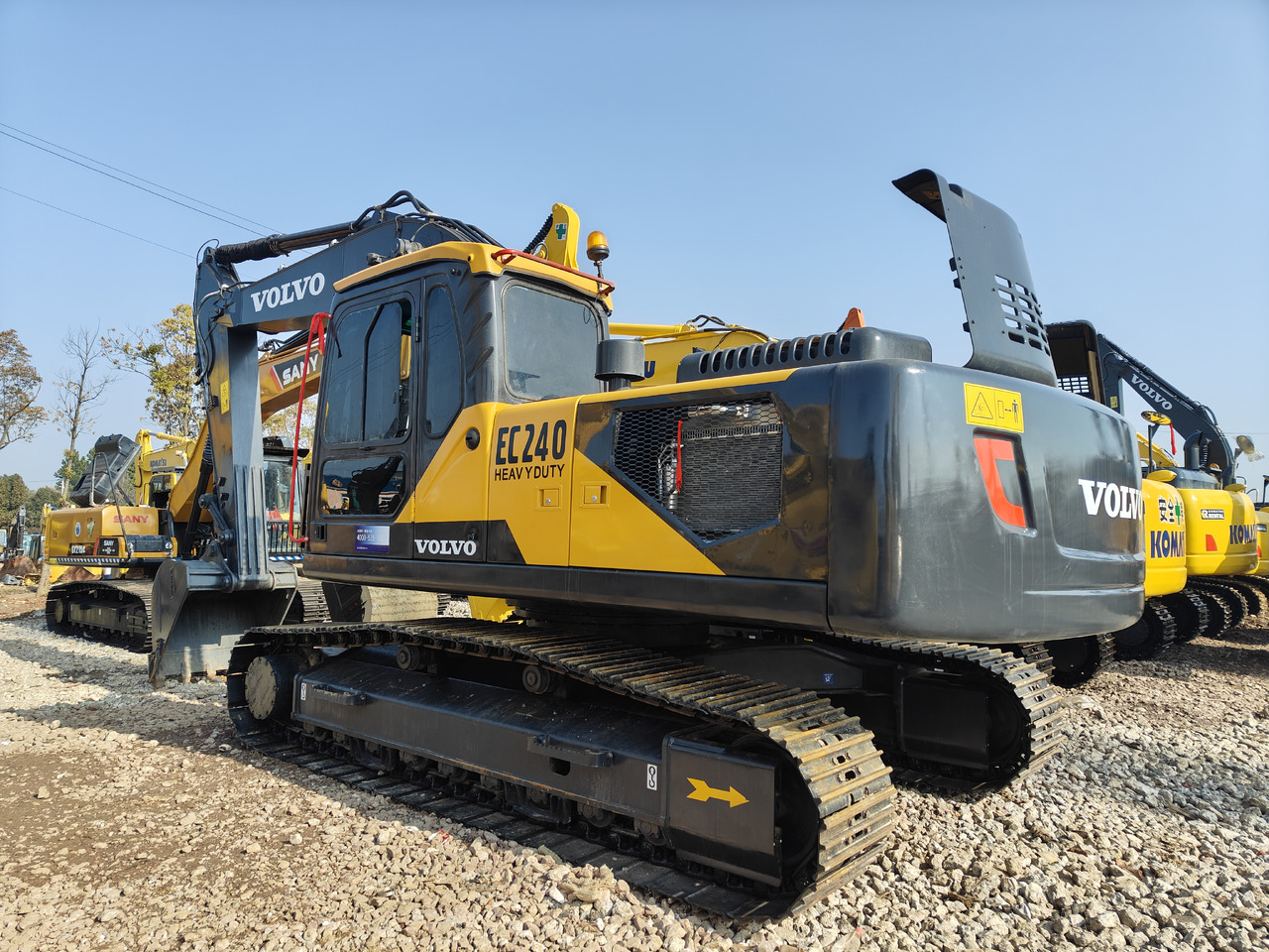 VOLVO EC240 - Гусеничный экскаватор: фото 4 VOLVO EC240 - Гусеничный экскаватор: фото 4