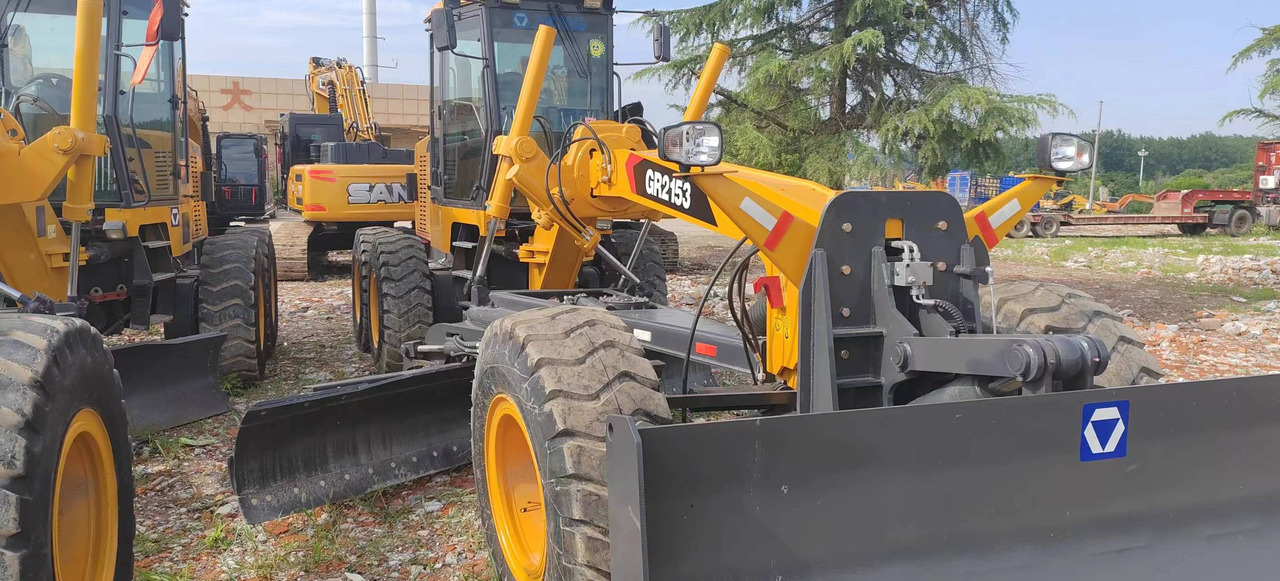 XCMG GR2153 - Грейдер: фото 2 XCMG GR2153 - Грейдер: фото 2