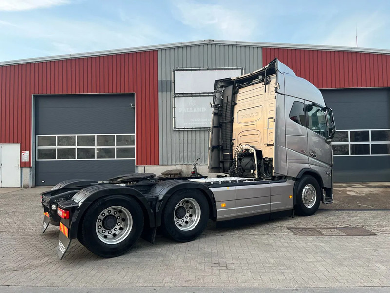 Volvo FH 16.650 FH16 6x4 - Тягач: фото 4 Volvo FH 16.650 FH16 6x4 - Тягач: фото 4