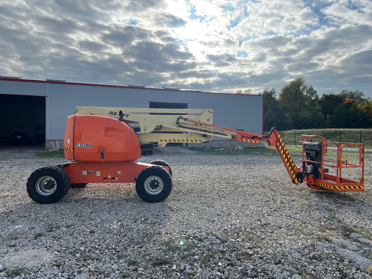 JLG 510 AJ - Коленчатый подъемник: фото 2 JLG 510 AJ - Коленчатый подъемник: фото 2