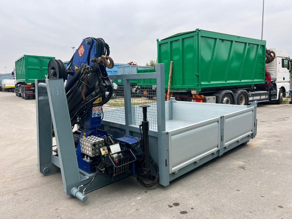 CONTAINER SCARRABILE NUOVO A PIANALE CON GRU - Контейнер для мультилифта: фото 5 CONTAINER SCARRABILE NUOVO A PIANALE CON GRU - Контейнер для мультилифта: фото 5