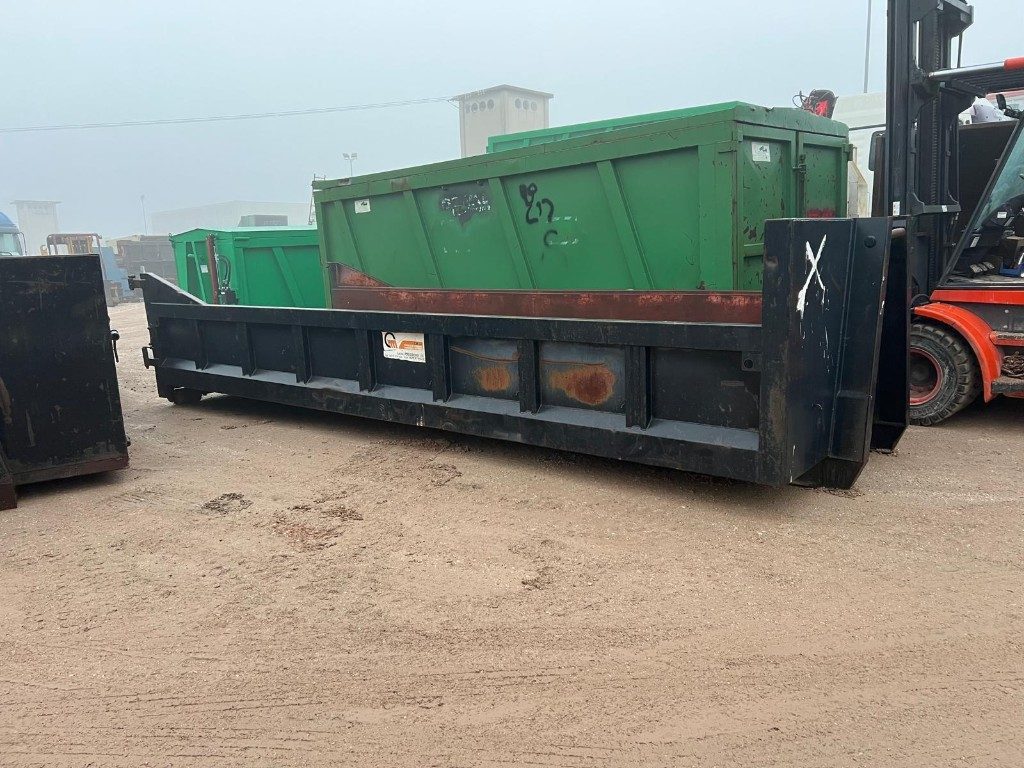 CONTAINER SCARRABILE USATO A CIELO APERTO - Контейнер для мультилифта: фото 2 CONTAINER SCARRABILE USATO A CIELO APERTO - Контейнер для мультилифта: фото 2