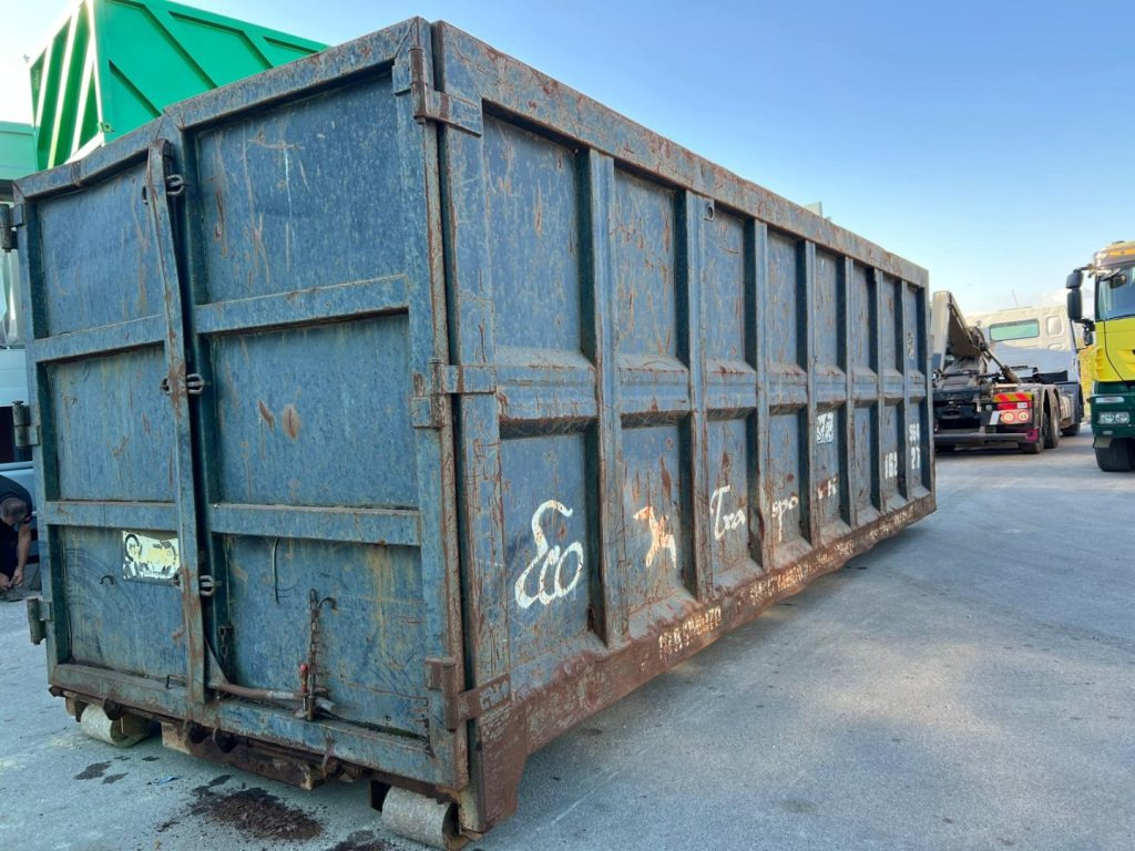 CONTAINER SCARRABILE USATO A CIELO APERTO - Контейнер для мультилифта: фото 4 CONTAINER SCARRABILE USATO A CIELO APERTO - Контейнер для мультилифта: фото 4