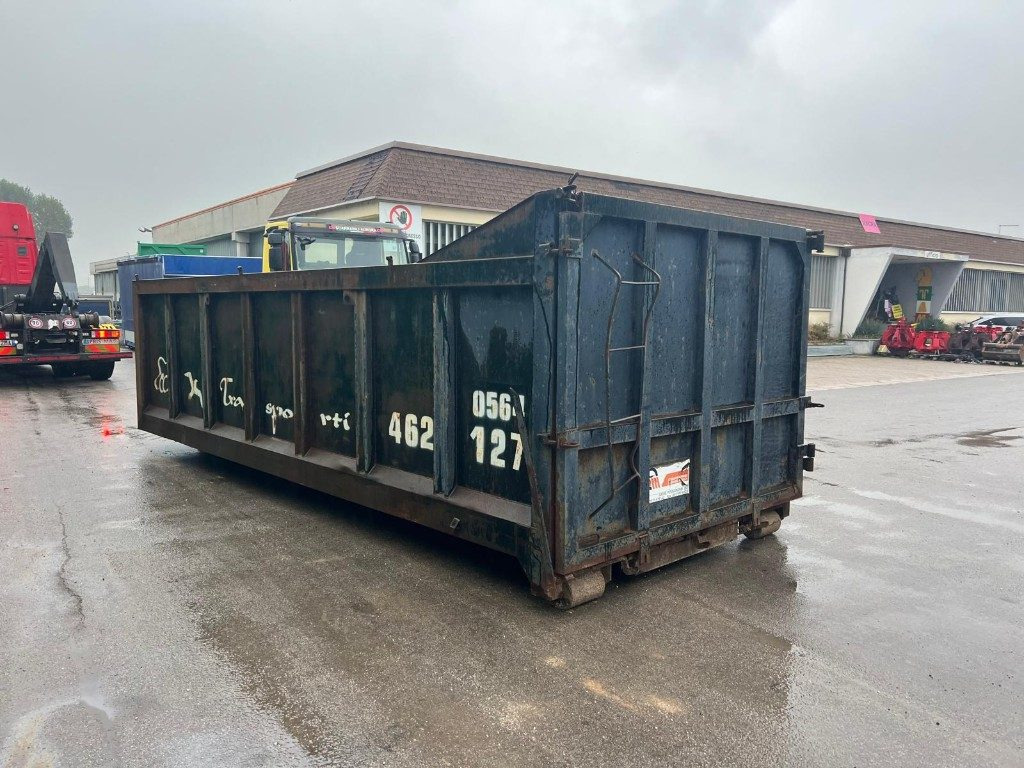 CONTAINER SCARRABILE USATO A CIELO APERTO - Контейнер для мультилифта: фото 2 CONTAINER SCARRABILE USATO A CIELO APERTO - Контейнер для мультилифта: фото 2
