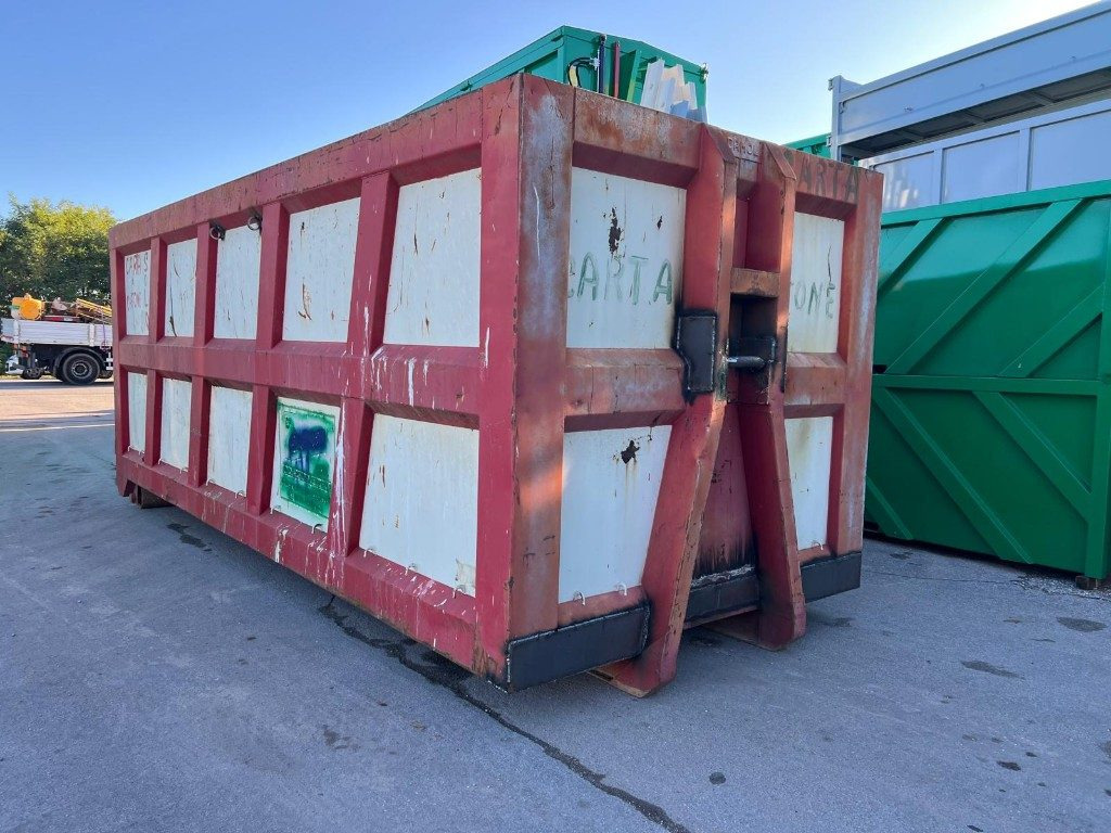 CONTAINER SCARRABILE USATO A CIELO APERTO - Контейнер для мультилифта: фото 2 CONTAINER SCARRABILE USATO A CIELO APERTO - Контейнер для мультилифта: фото 2