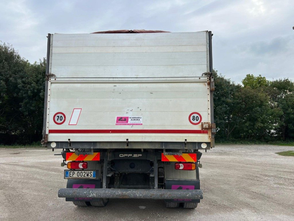 DAF LF55.300 RIBALTABILE TRILATERALE - Самосвал: фото 5 DAF LF55.300 RIBALTABILE TRILATERALE - Самосвал: фото 5