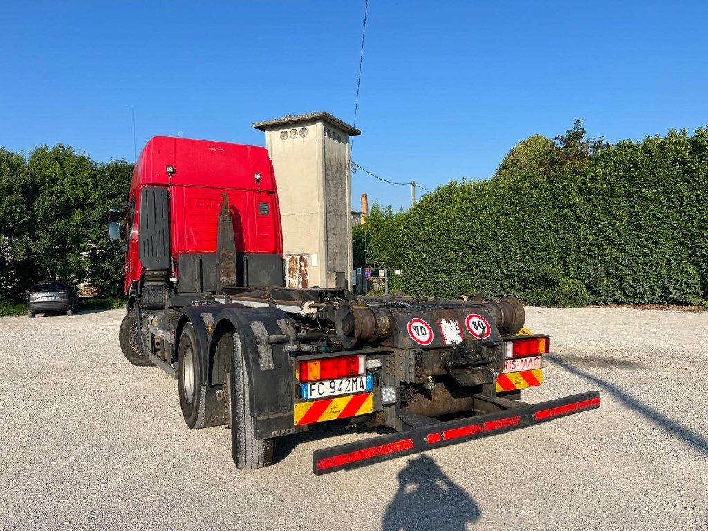 IVECO STRALIS 500 SCARRABILE - Крюковой мультилифт: фото 5 IVECO STRALIS 500 SCARRABILE - Крюковой мультилифт: фото 5