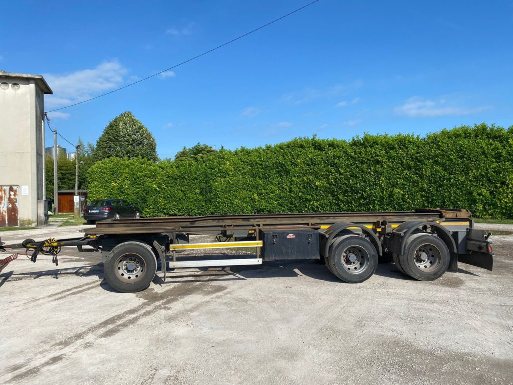 ZORZI 26 R 070 19 A SCARRABILE BALESTRATO - Прицеп мультилифт/ Бункеровоз: фото 2 ZORZI 26 R 070 19 A SCARRABILE BALESTRATO - Прицеп мультилифт/ Бункеровоз: фото 2