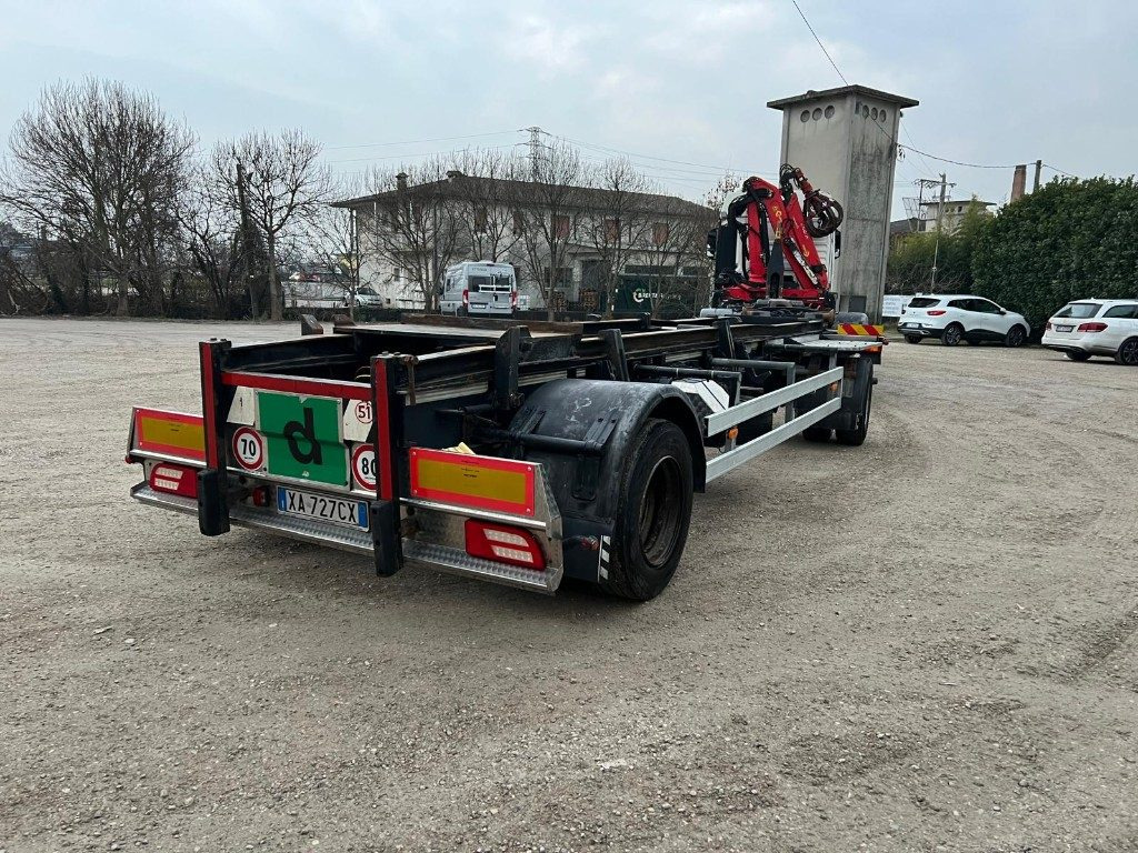 ZORZI RIMORCHIO SCARRABILE ZORZI 20R070 PNEUMATICO - Прицеп мультилифт/ Бункеровоз: фото 3 ZORZI RIMORCHIO SCARRABILE ZORZI 20R070 PNEUMATICO - Прицеп мультилифт/ Бункеровоз: фото 3