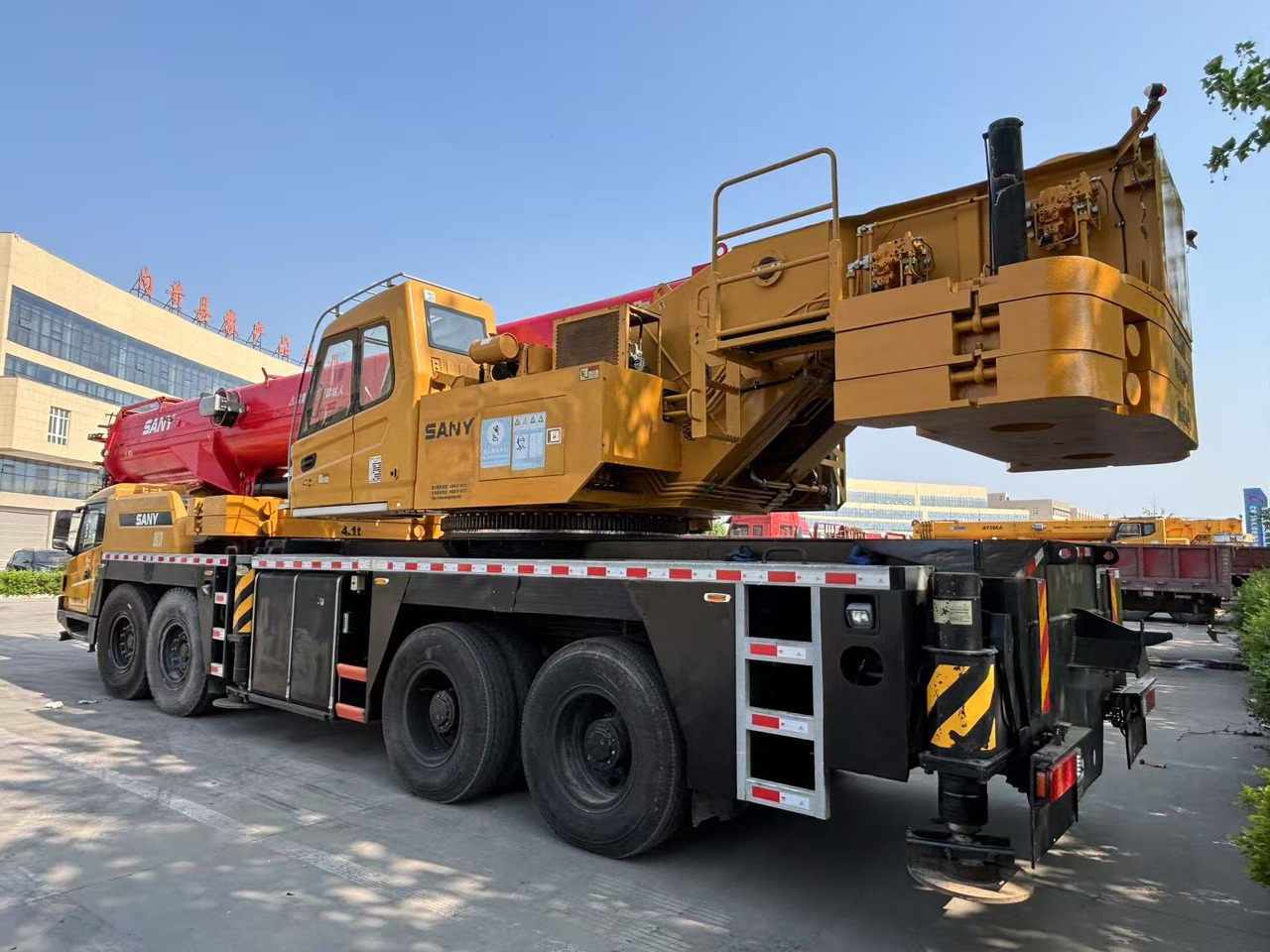 SANY STC800T6 STC80T6 STC800T5 STC80T5 80ton truck crane - Мобильный кран: фото 3 SANY STC800T6 STC80T6 STC800T5 STC80T5 80ton truck crane - Мобильный кран: фото 3