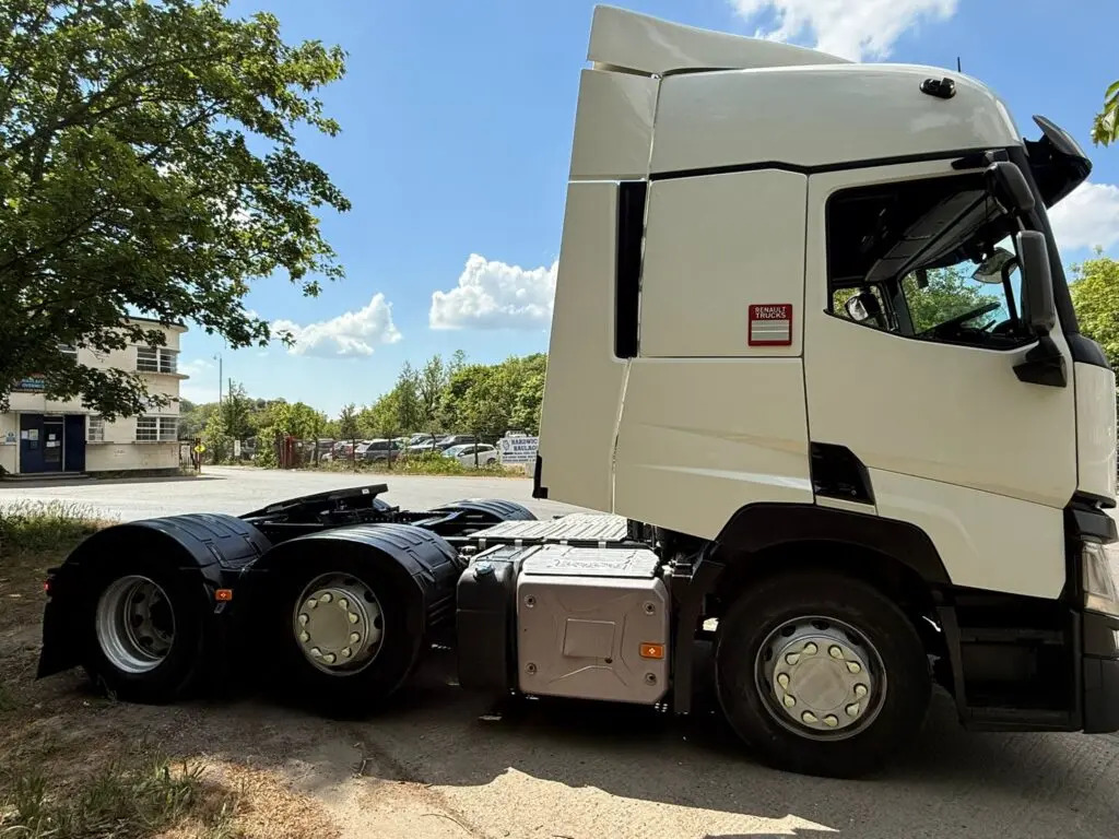 Renault T 460 - Тягач: фото 4 Renault T 460 - Тягач: фото 4