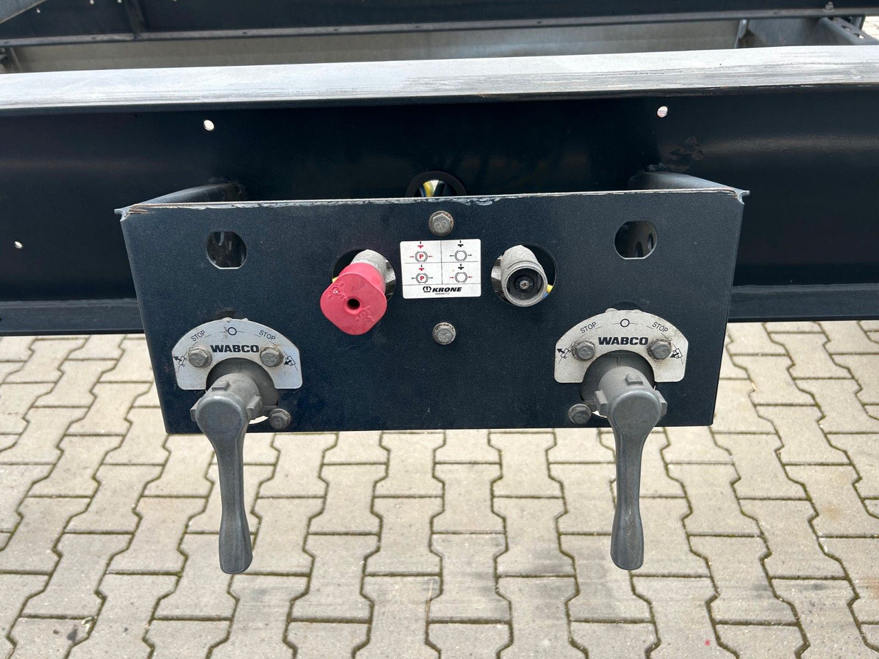 Krone AZW 18 eL3B7 Box Carrier BDF - Прицеп-контейнеровоз/ Сменный кузов: фото 5 Krone AZW 18 eL3B7 Box Carrier BDF - Прицеп-контейнеровоз/ Сменный кузов: фото 5