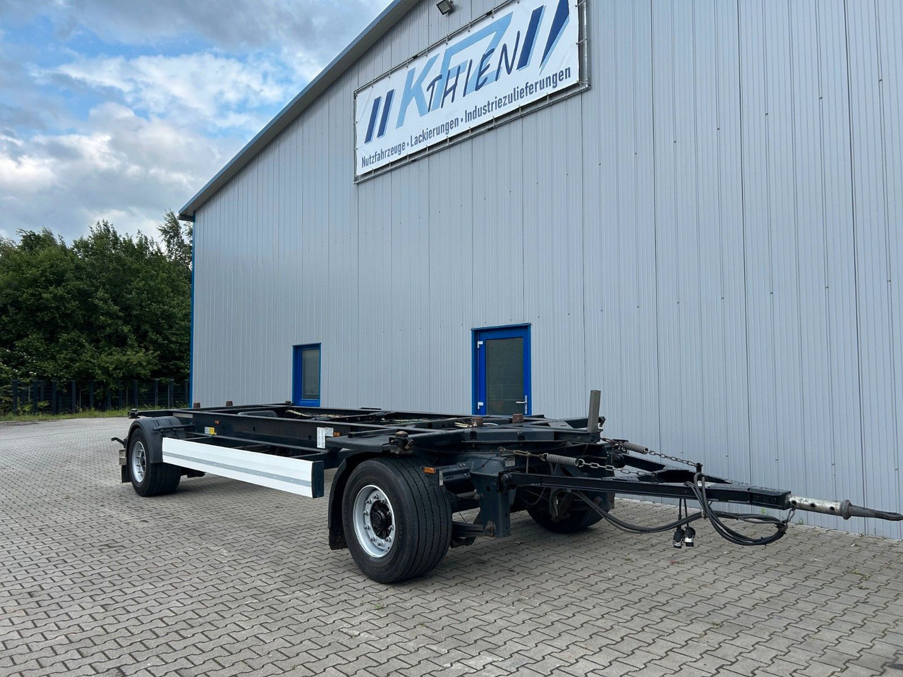 Krone AZW 18 eL3B7 Box Carrier BDF - Прицеп-контейнеровоз/ Сменный кузов: фото 2 Krone AZW 18 eL3B7 Box Carrier BDF - Прицеп-контейнеровоз/ Сменный кузов: фото 2