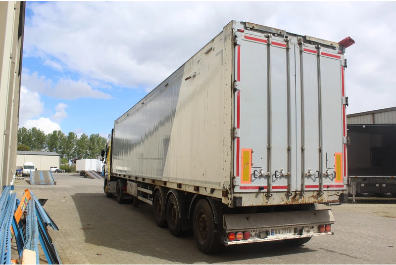 Kraker Two opening side CF-504 Hydraulic height 4.20m - Полуприцеп с подвижным полом: фото 1 Kraker Two opening side CF-504 Hydraulic height 4.20m - Полуприцеп с подвижным полом: фото 1