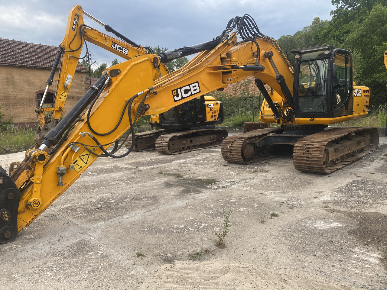 JCB JS 210 - Гусеничный экскаватор: фото 3 JCB JS 210 - Гусеничный экскаватор: фото 3