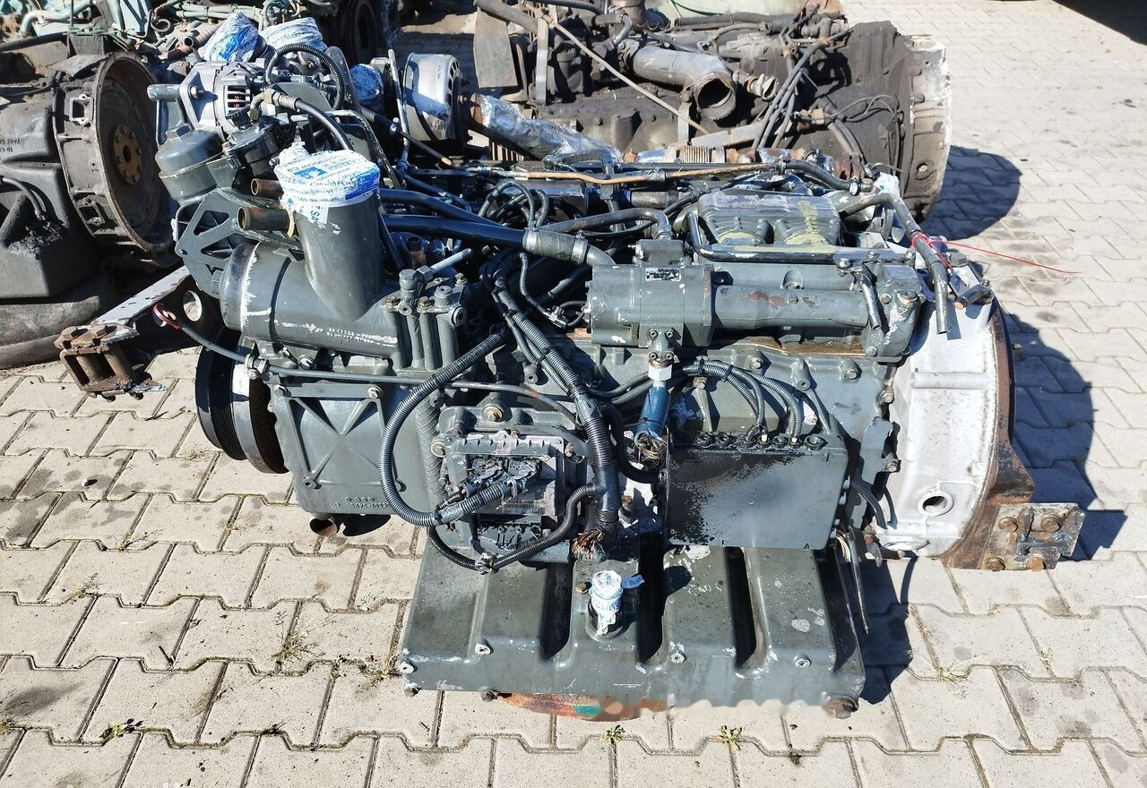 MAN D2066 LUH12 MAN BUS: Neoplan, Lions City, Lionґs Regio, Lions Coach - Двигатель для Автобусов: фото 4 MAN D2066 LUH12 MAN BUS: Neoplan, Lions City, Lionґs Regio, Lions Coach - Двигатель для Автобусов: фото 4