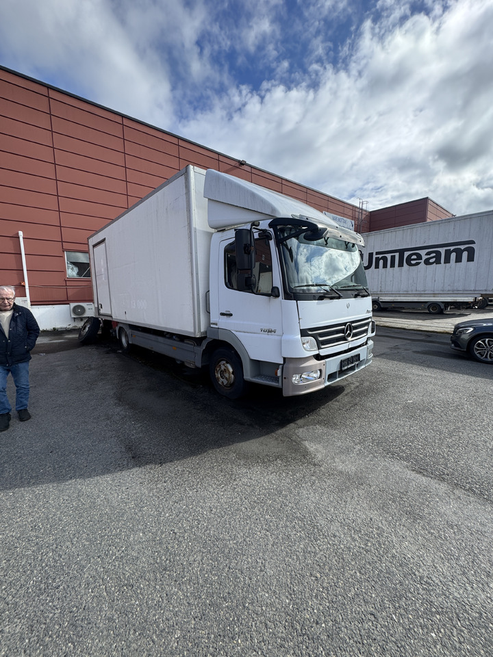 MERCEDES-BENZ Attego - Грузовик с закрытым кузовом: фото 1 MERCEDES-BENZ Attego - Грузовик с закрытым кузовом: фото 1