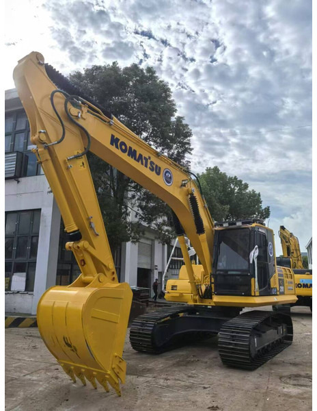 Komatsu PC200 PC220 - Гусеничный экскаватор: фото 5 Komatsu PC200 PC220 - Гусеничный экскаватор: фото 5