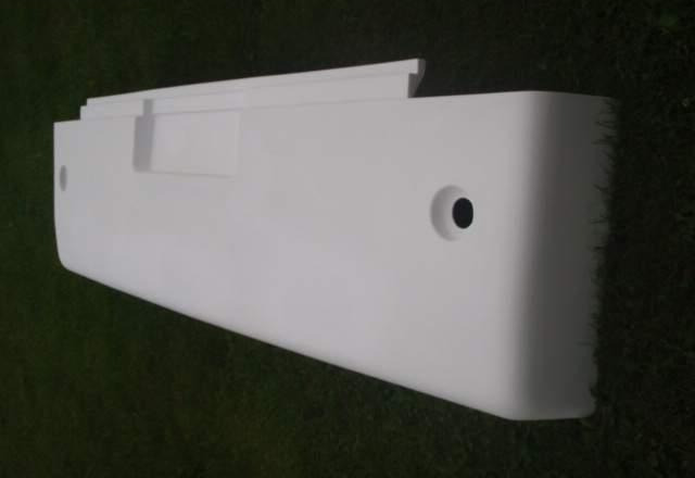 Zderak tylny Bova FUTURA 2007 - Бампер для Туристических автобусов: фото 1 Zderak tylny Bova FUTURA 2007 - Бампер для Туристических автобусов: фото 1