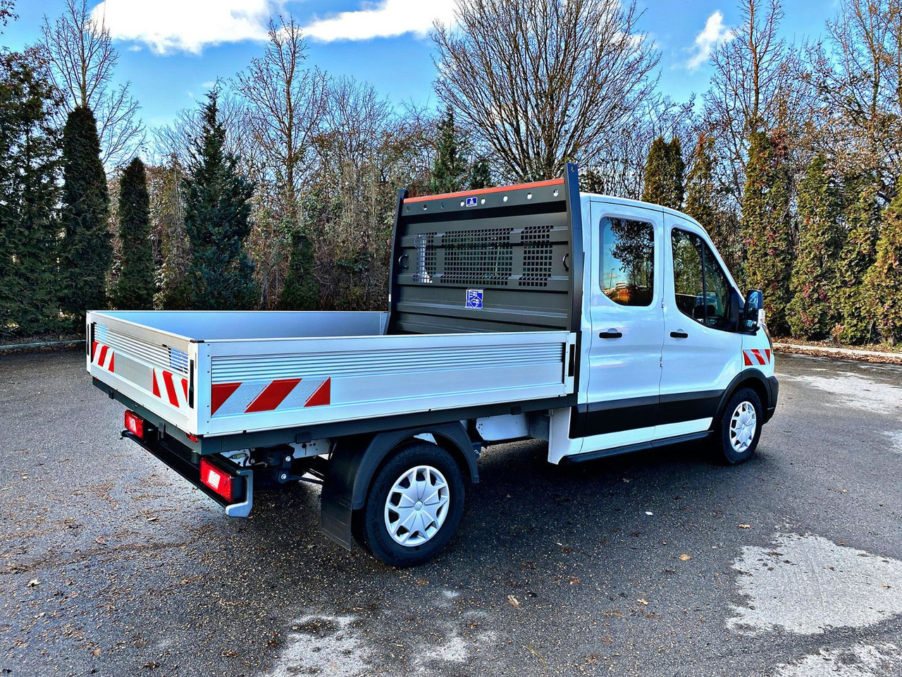 Ford Pritsche 350L2 DoKa|Trend|Garantie bis 08.27|19% - Малотоннажный бортовой грузовик, Грузопассажирский фургон: фото 3 Ford Pritsche 350L2 DoKa|Trend|Garantie bis 08.27|19% - Малотоннажный бортовой грузовик, Грузопассажирский фургон: фото 3