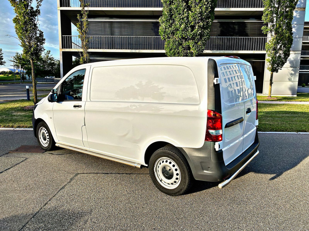 Mercedes-Benz Vito Kasten 111 FWD kompakt|Kamera|Klima|PDC|19% - Легковой фургон: фото 5 Mercedes-Benz Vito Kasten 111 FWD kompakt|Kamera|Klima|PDC|19% - Легковой фургон: фото 5