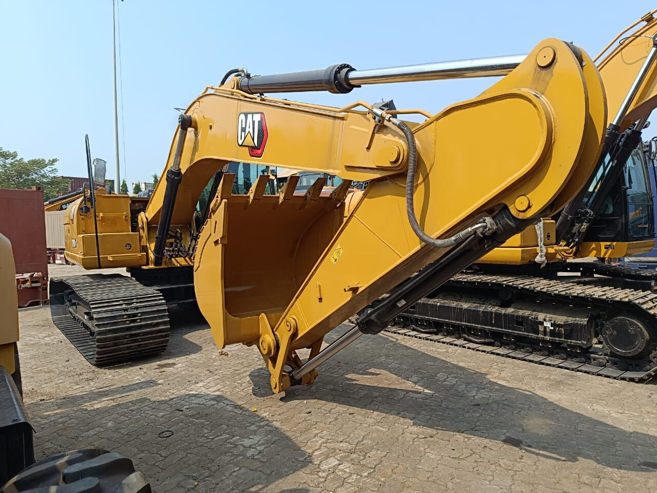 New Caterpillar 320D3GC tracked excavator - Гусеничный экскаватор: фото 1 New Caterpillar 320D3GC tracked excavator - Гусеничный экскаватор: фото 1