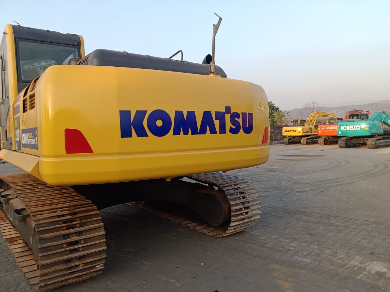 New Komatsu PC210 tracked excavator - Гусеничный экскаватор: фото 3 New Komatsu PC210 tracked excavator - Гусеничный экскаватор: фото 3