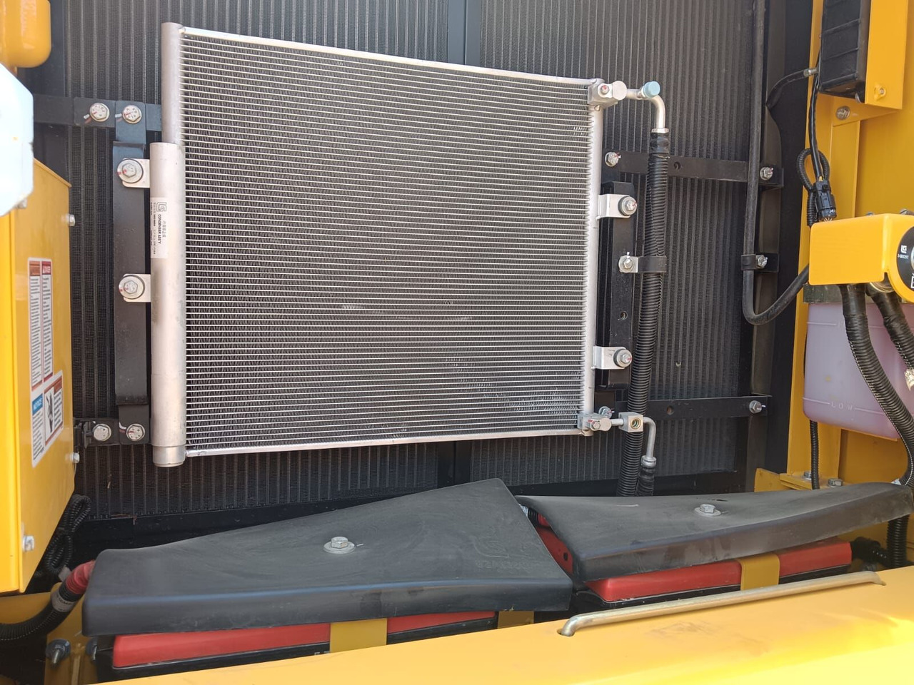 New LiuGong 925E tracked excavator - Гусеничный экскаватор: фото 2 New LiuGong 925E tracked excavator - Гусеничный экскаватор: фото 2