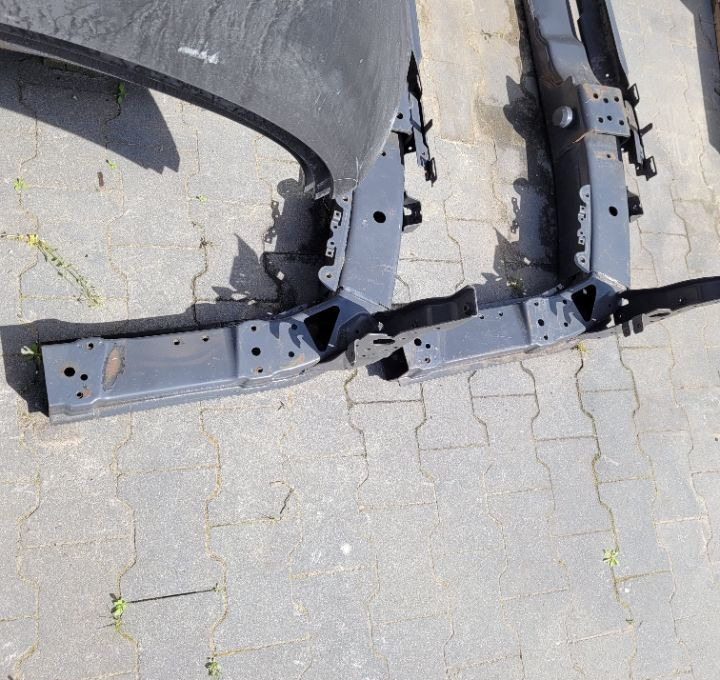 BELKA ZDERZAKA VOLVO FH13 ORYGINAL POLECAM - Бампер для Грузовиков: фото 2 BELKA ZDERZAKA VOLVO FH13 ORYGINAL POLECAM - Бампер для Грузовиков: фото 2