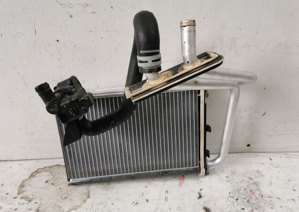 Chłodnica nagrzewnicy Mercedes actros mp4 - Отопление/ Вентиляция для Грузовиков: фото 2 Chłodnica nagrzewnicy Mercedes actros mp4 - Отопление/ Вентиляция для Грузовиков: фото 2