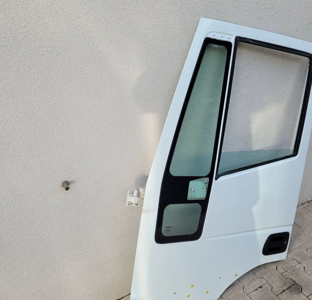 DRZWI LEWE IVECO EUROCARGO - Дверь и запчасти для Грузовиков: фото 3 DRZWI LEWE IVECO EUROCARGO - Дверь и запчасти для Грузовиков: фото 3