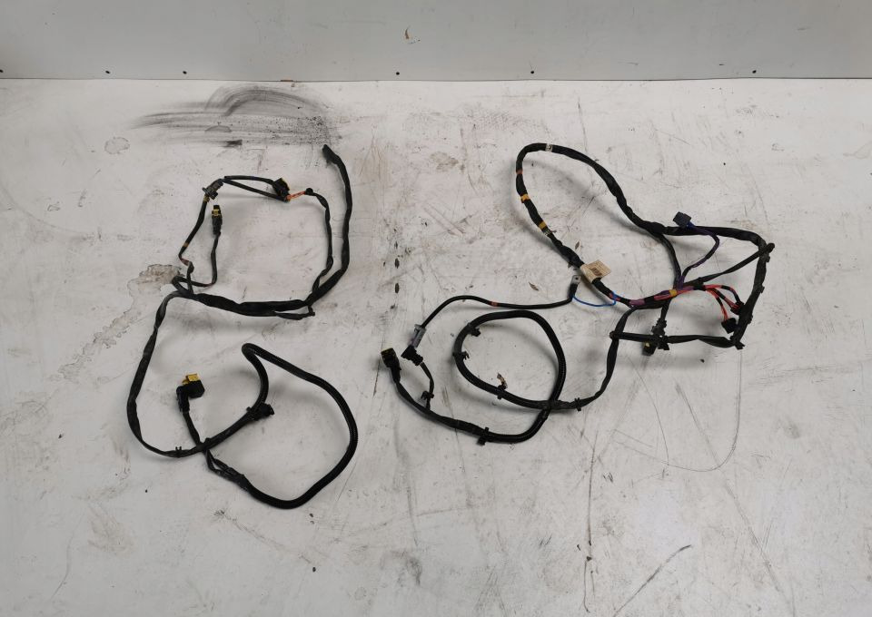 INSTALACJA ZDERZAKA VOLVO FL EURO 6 - Кабели/ Провода для Грузовиков: фото 1 INSTALACJA ZDERZAKA VOLVO FL EURO 6 - Кабели/ Провода для Грузовиков: фото 1