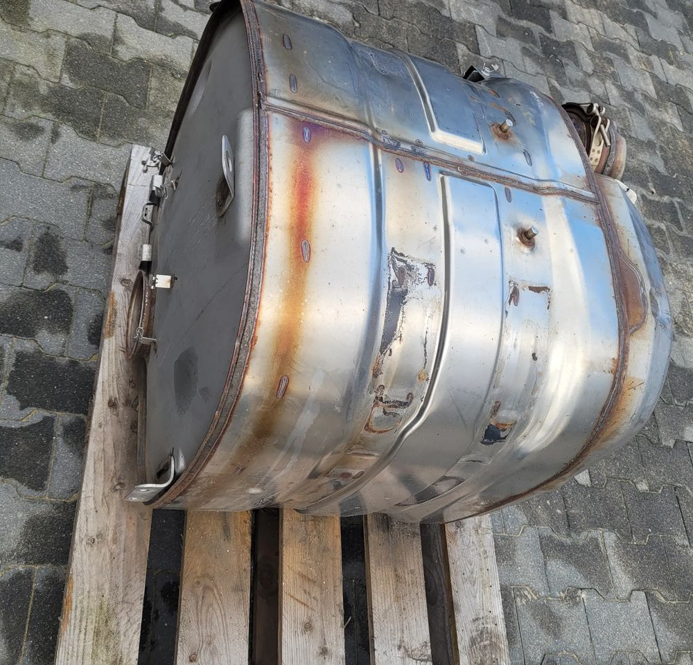 KATALIZATOR RENAULT RANGE T GAMA 23046491 CHWALIM116 - Катализатор для Грузовиков: фото 2 KATALIZATOR RENAULT RANGE T GAMA 23046491 CHWALIM116 - Катализатор для Грузовиков: фото 2