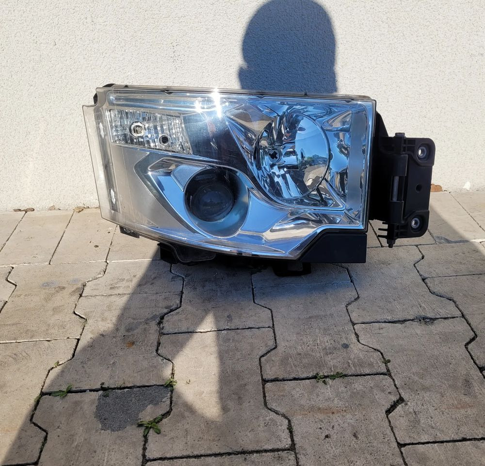 LAMPA RENAULT RANGE T GAMA RH 7482251395 ORYGINAŁ - Свет/ Освещение для Грузовиков: фото 1 LAMPA RENAULT RANGE T GAMA RH 7482251395 ORYGINAŁ - Свет/ Освещение для Грузовиков: фото 1