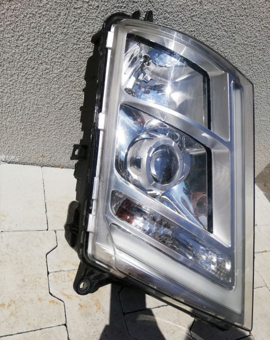 LAMPA XENON VOLVO FH4 FH 4 FM RH ORYGINAŁ - Передняя фара для Грузовиков: фото 2 LAMPA XENON VOLVO FH4 FH 4 FM RH ORYGINAŁ - Передняя фара для Грузовиков: фото 2
