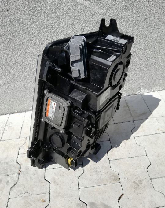 LAMPA XENON VOLVO FH4 FH 4 FM RH ORYGINAŁ - Передняя фара для Грузовиков: фото 4 LAMPA XENON VOLVO FH4 FH 4 FM RH ORYGINAŁ - Передняя фара для Грузовиков: фото 4