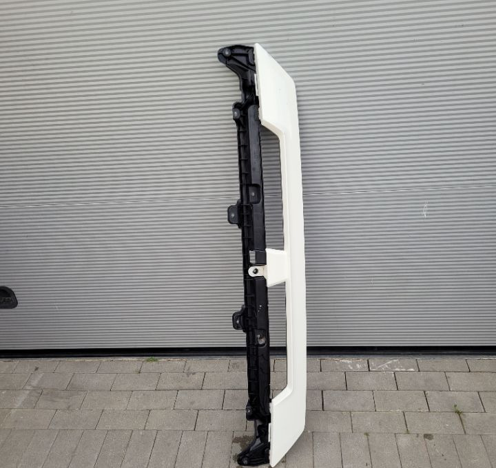 LISTWA GIRILL MAN TGX NM. 81.61140-0053 - Решётка радиатора для Грузовиков: фото 1 LISTWA GIRILL MAN TGX NM. 81.61140-0053 - Решётка радиатора для Грузовиков: фото 1